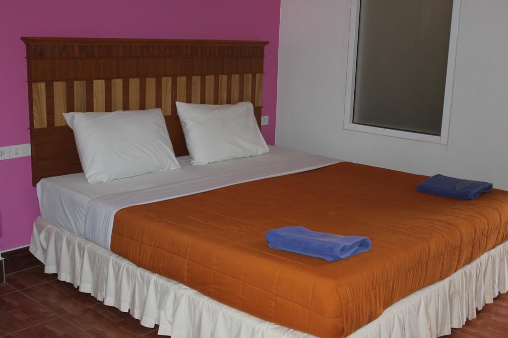 קו לנטה N.D.Hotel מראה חיצוני תמונה