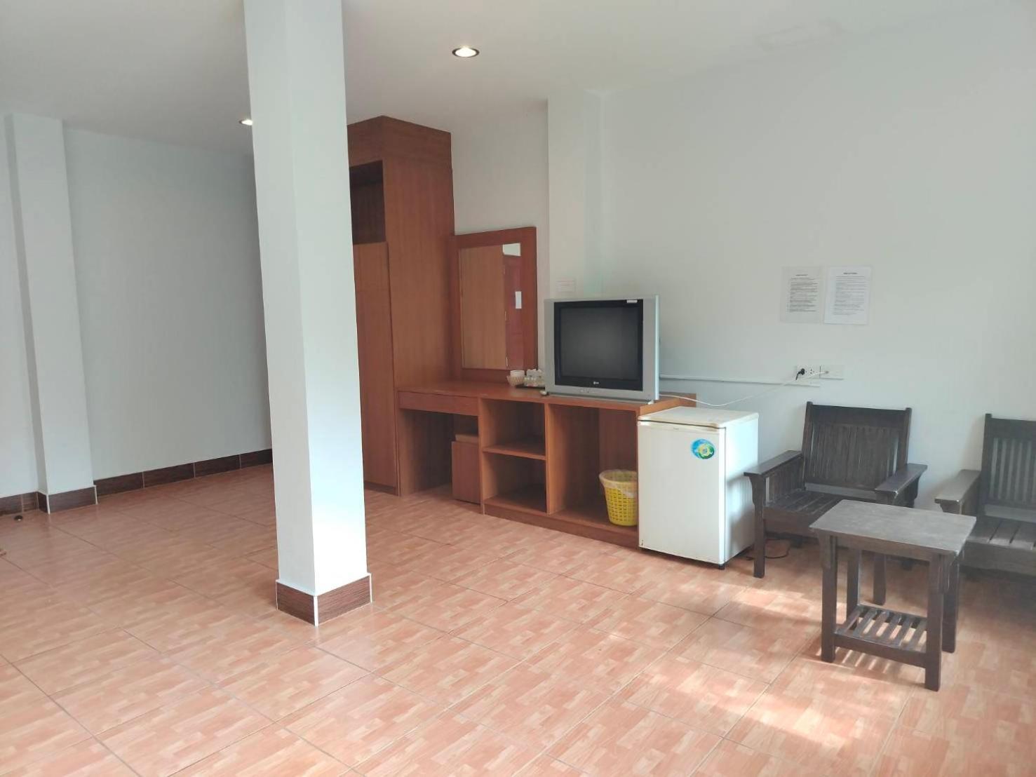 קו לנטה N.D.Hotel מראה חיצוני תמונה