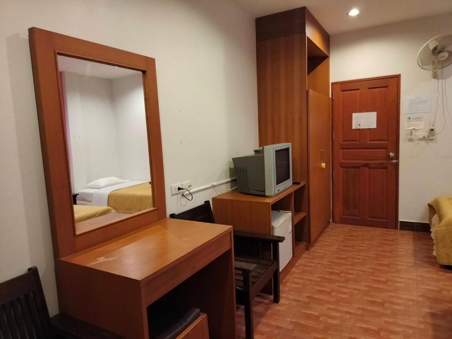 קו לנטה N.D.Hotel מראה חיצוני תמונה
