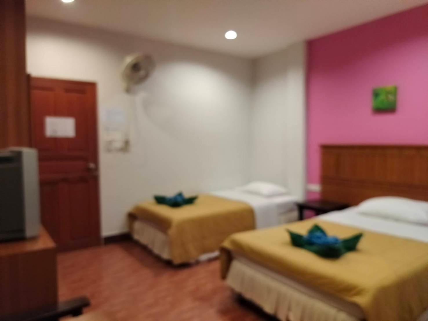 קו לנטה N.D.Hotel מראה חיצוני תמונה