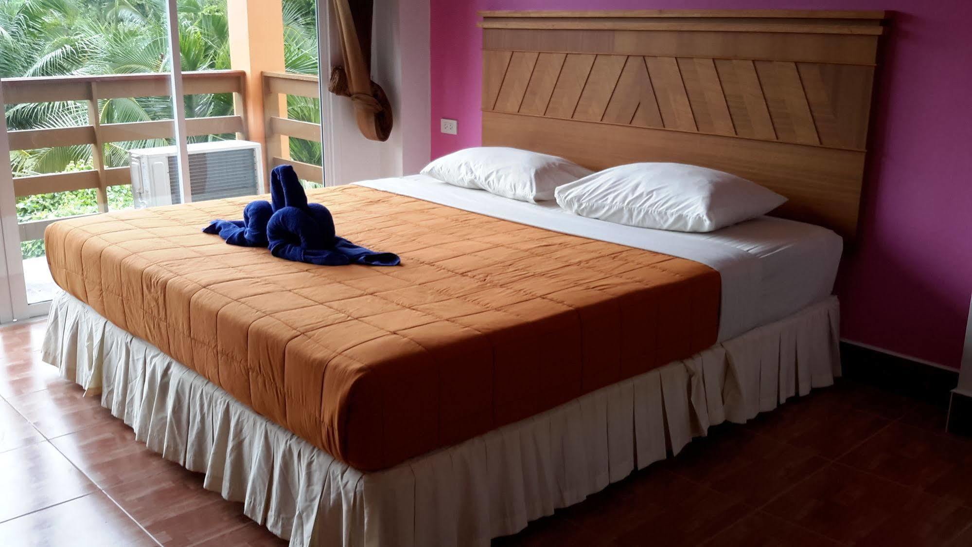 קו לנטה N.D.Hotel מראה חיצוני תמונה